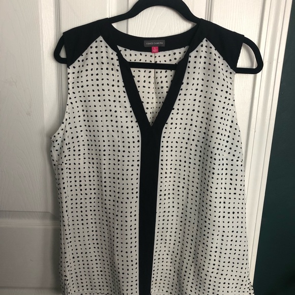 EUC Vince Camuto Polka Dot Sleeveless Top SZ L - Picture 2 of 7